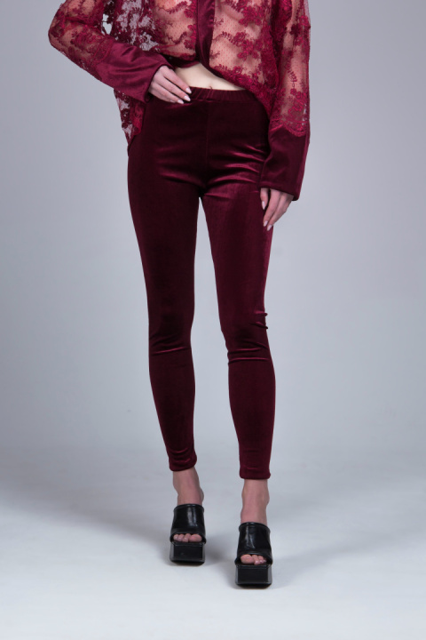 Welurowe legginsy z elastycznym pasem Welurowe legginsy z elastycznym pasem