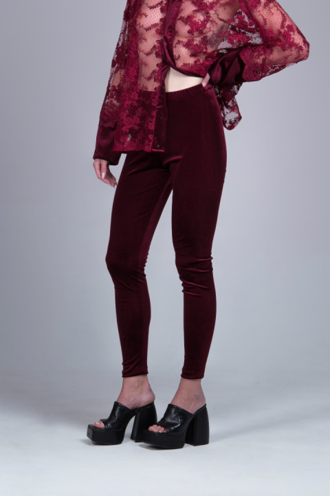 Welurowe legginsy z elastycznym pasem Welurowe legginsy z elastycznym pasem